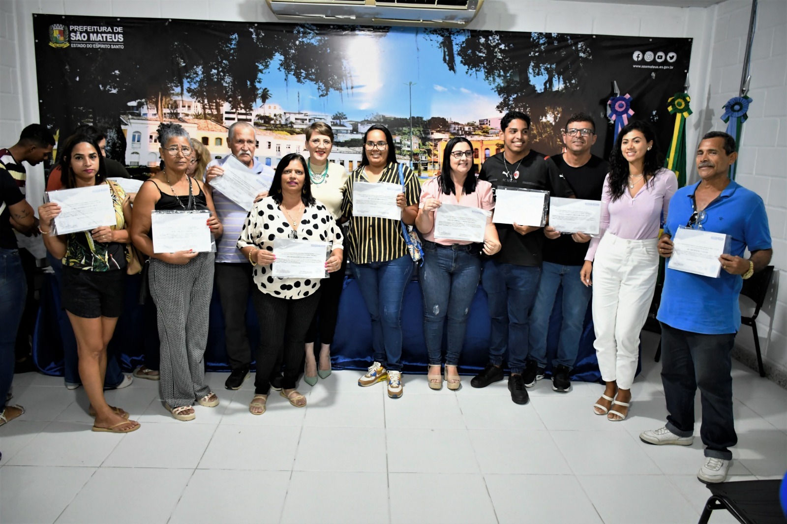 108 NOVOS PROFISSIONAIS QUALIFICADOS EM SÃO MATEUS PARA O MERCADO DE TRABALHO 4
