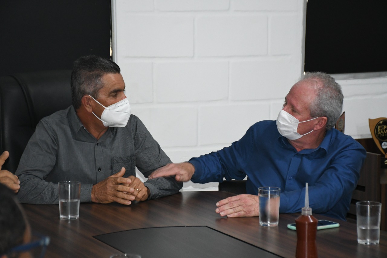 ASSENOR, GRUPO DE EMPRESÁRIOS E VEREADORES TEM ENCONTRO COM PREFEITO CAFFEU PARA PROJETAR DESENVOLVIMENTO ECONÔMICO DE SÃO MATEUS