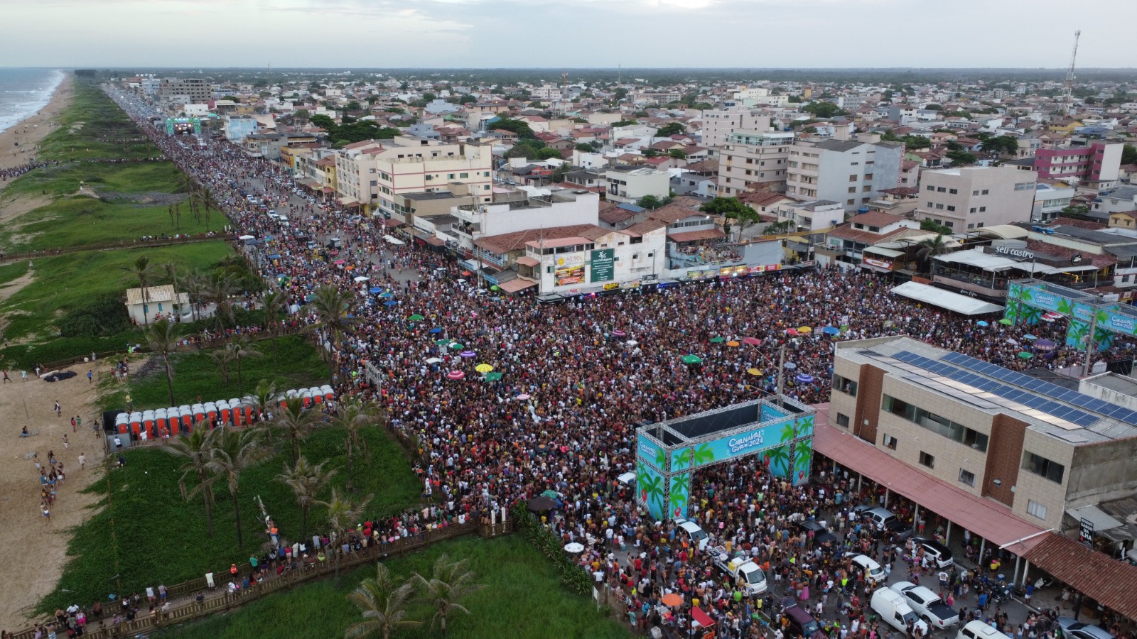 DOMINGO DE CARNAVAL GURIRI 2024 PARA FICAR NA HISTÓRIA DO CARNAVAL CAPIXABA