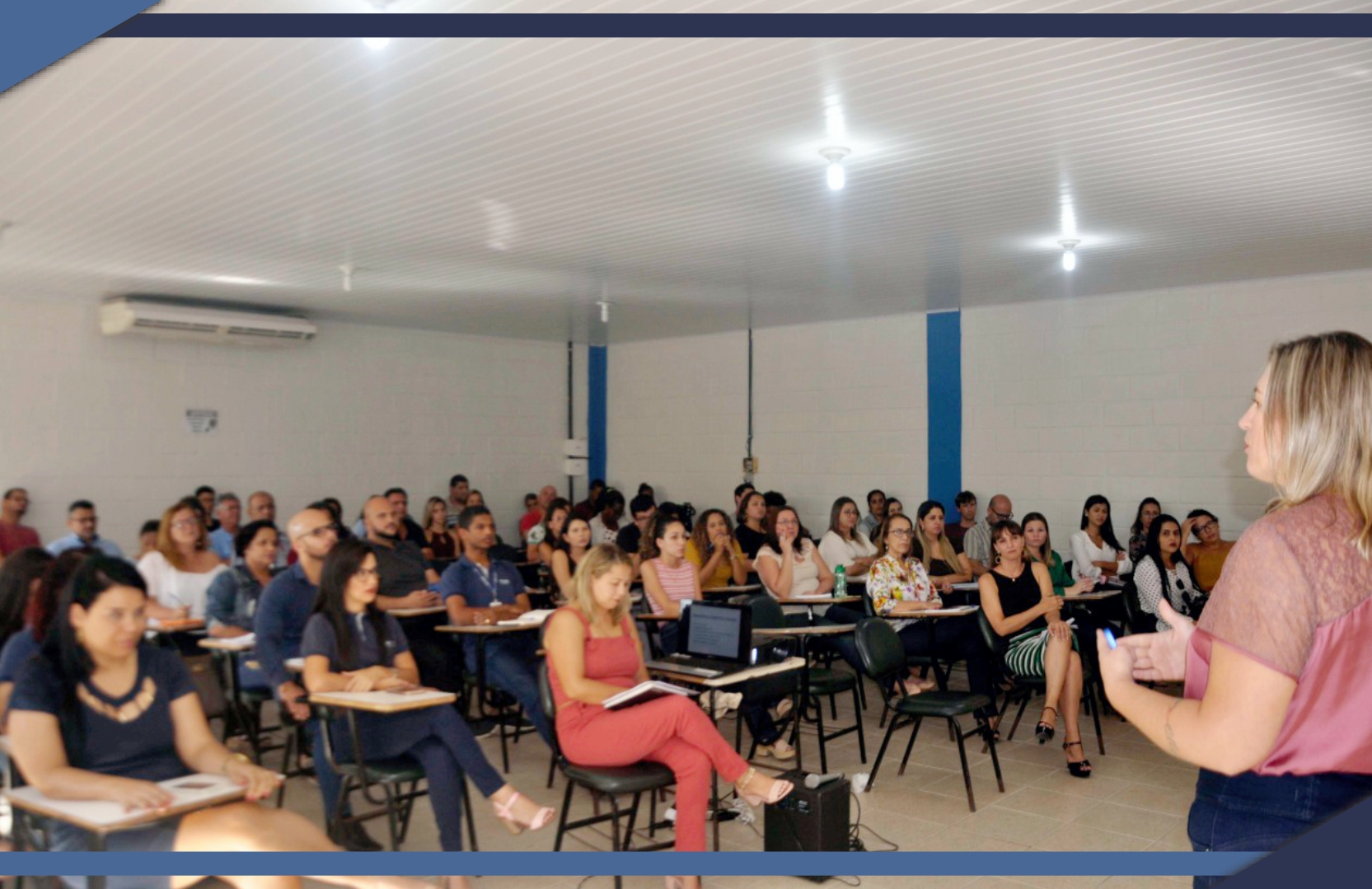 EM FORMA DE BATE-PAPO, CONTROLADORIA MUNICIPAL REALIZA EVENTO SOBRE CONTROLE E TRANSPARÊNCIA NOS PROCEDIMENTOS ADMINISTRATIVOS