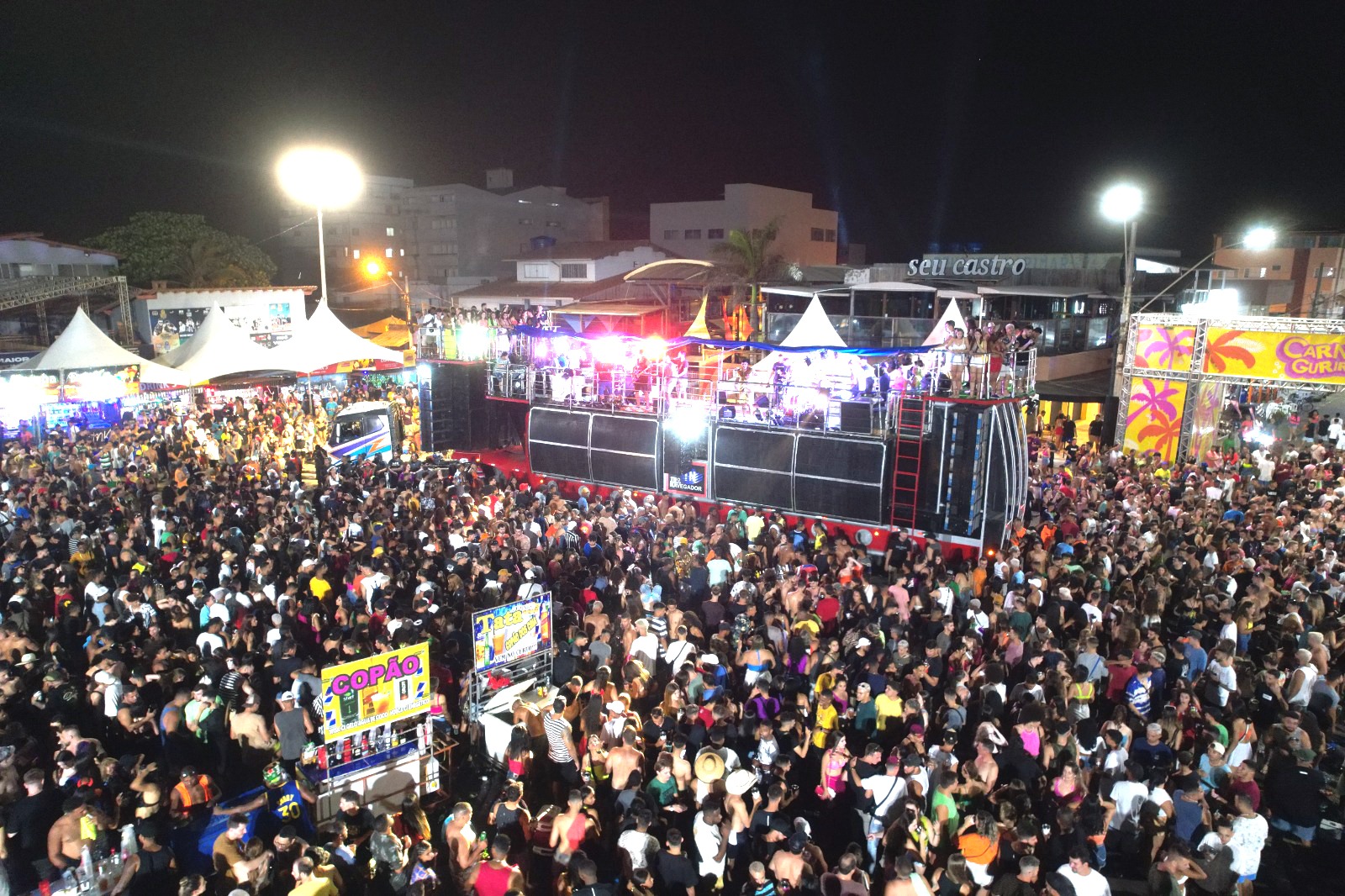 SEXTA DE CARNAVAL: CADA VEZ MAIS INTERNACIONAL, GURIRI VIBRA NA VOLTA DO CARNAVAL