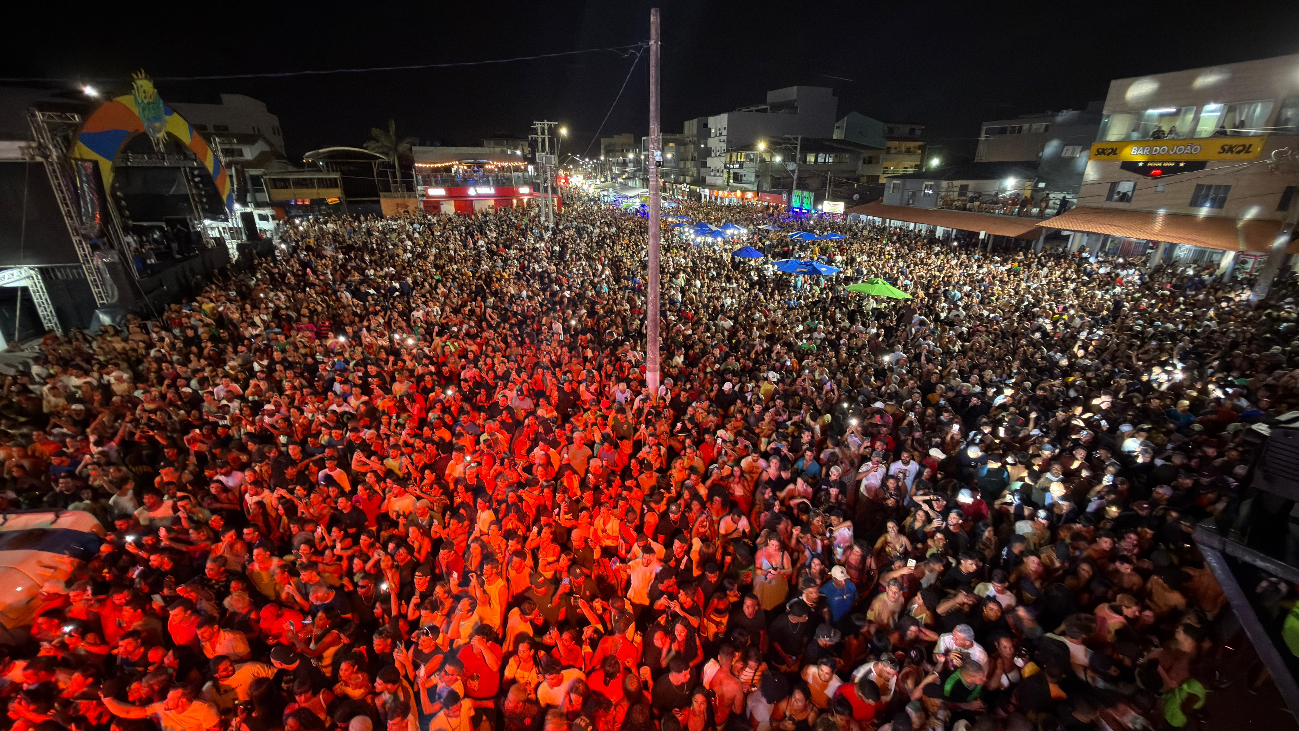 PERÍODO DE FESTAS MOVIMENTA MAIS DE R$ 250 MILHÕES NA ECONOMIA DE SÃO MATEUS