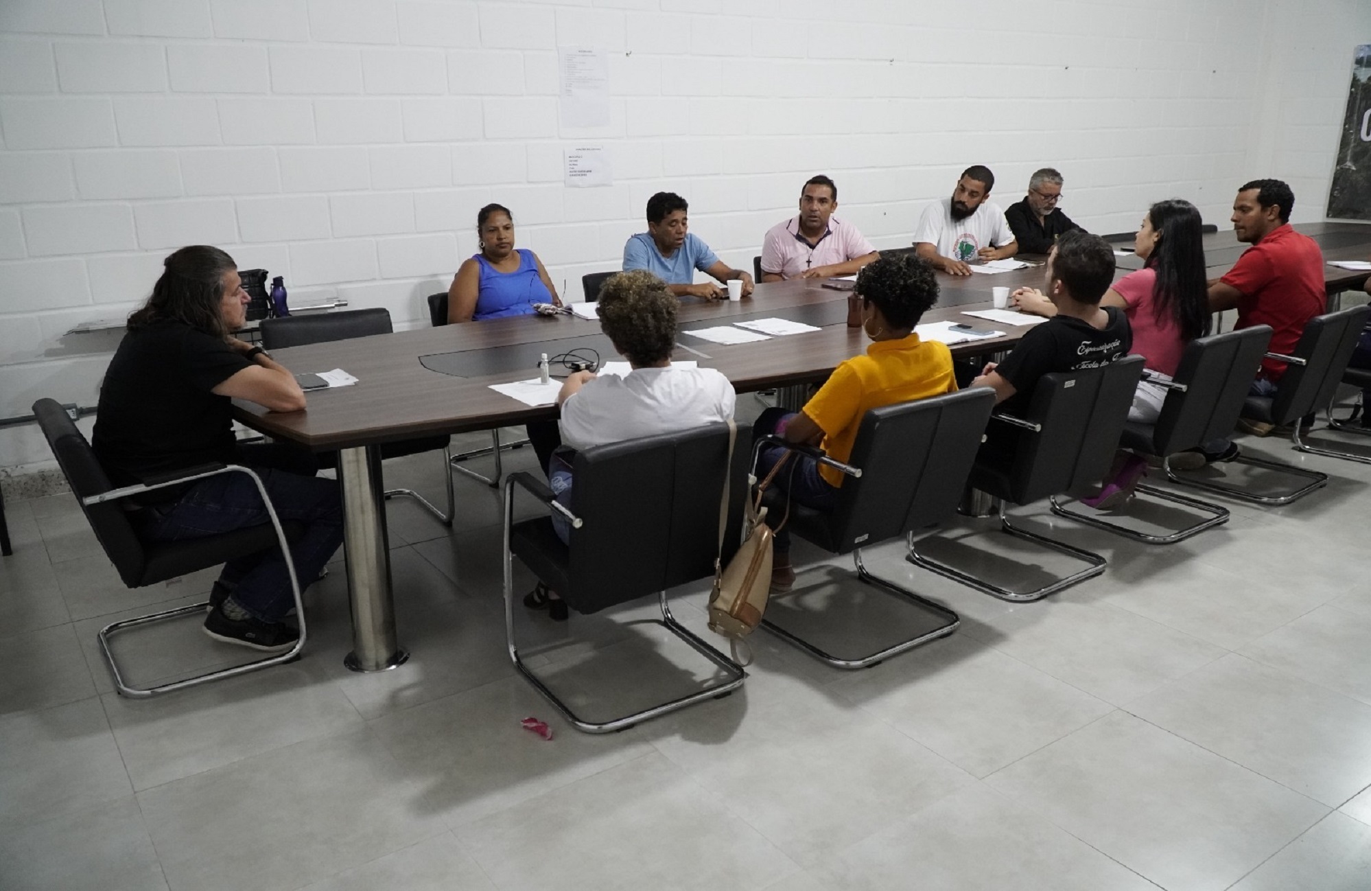 DANIEL SANTANA RECEBE DEMANDAS DO COMITÊ DA EDUCAÇÃO DO CAMPO E DEFINE PLANO DE AÇÃO