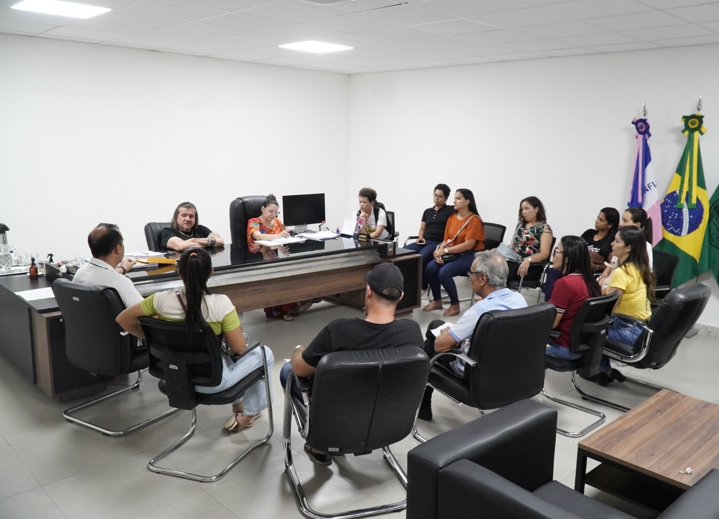 MAIS GANHO DE QUALIDADE NO ENSINO: A PREFEITURA ATENDE DEMANDAS DO COMITÊ DE EDUCAÇÃO NO CAMPO