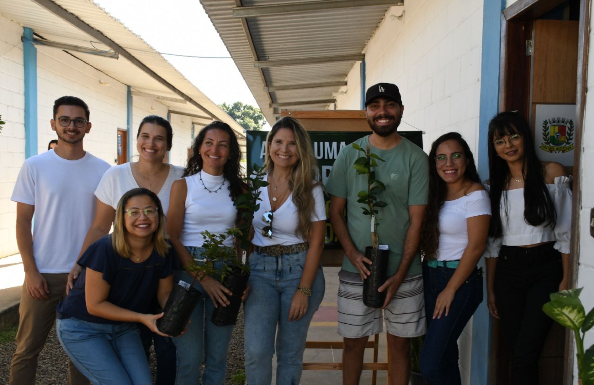 DOE AGASALHOS E GANHE MUDAS DE ESPÉCIES FRUTÍFERAS NA SECRETARIA DE MEIO AMBIENTE