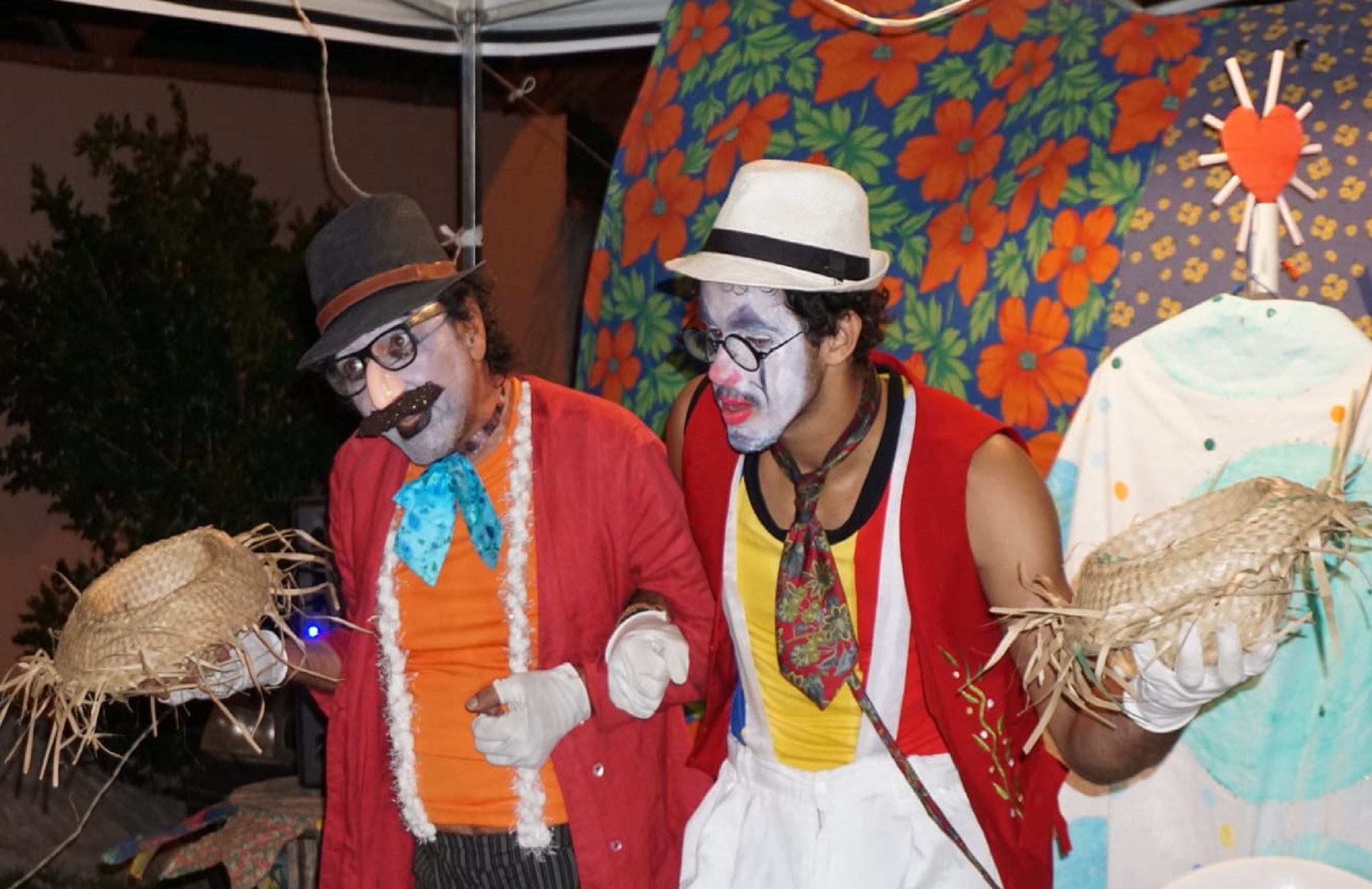IMPERDÍVEL: PROGRAMAÇÃO MULTICULTURAL NA FEIRA DE ARTESANATO DA ILHA DURANTE O PERÍODO DE CARNAVAL