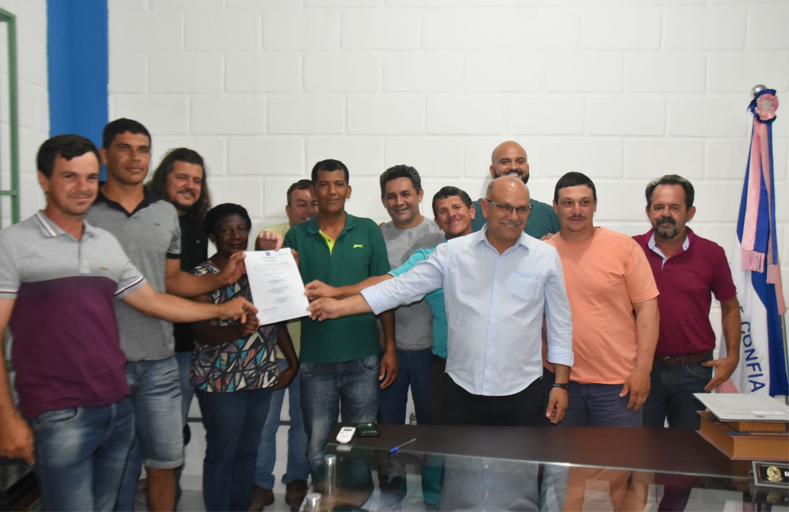 Prefeito Daniel Santana Assina Ordem De Serviço Para Construção De Quadra Poliesportiva Na Comunidade De São Pedro