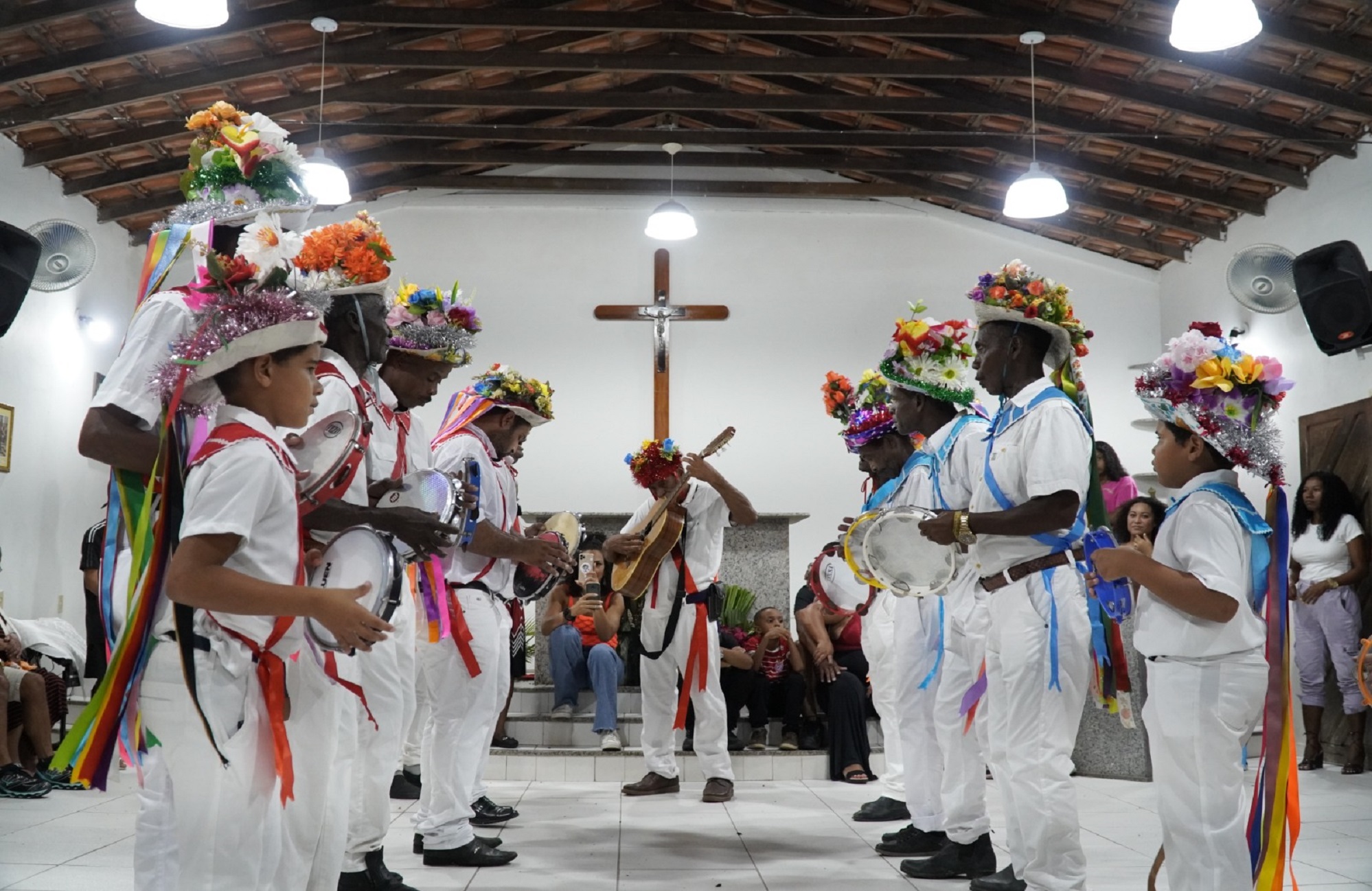 FESTA DE SANTOS REIS EM PEDRA D’ÁGUA: SUCESSO DE PÚBLICO PARA UMA TRADIÇÃO QUE SE RENOVA E PERPETUA