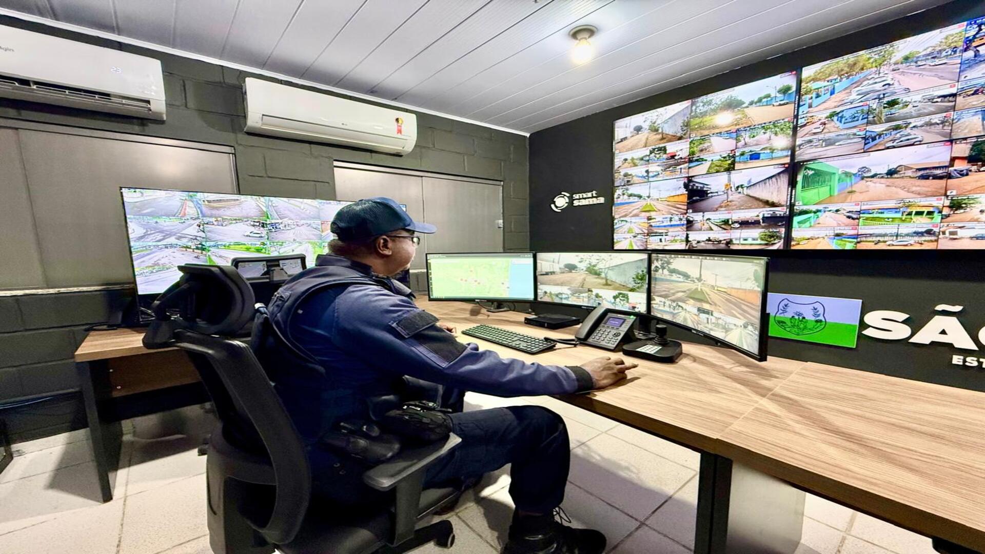 SÃO MATEUS É O PRIMEIRO MUNICÍPIO DO ES A ADERIR AO PROJETO ESCOLA MAIS SEGURA E AGORA CONTA COM CENTRAL DE CONTROLE OPERACIONAL
