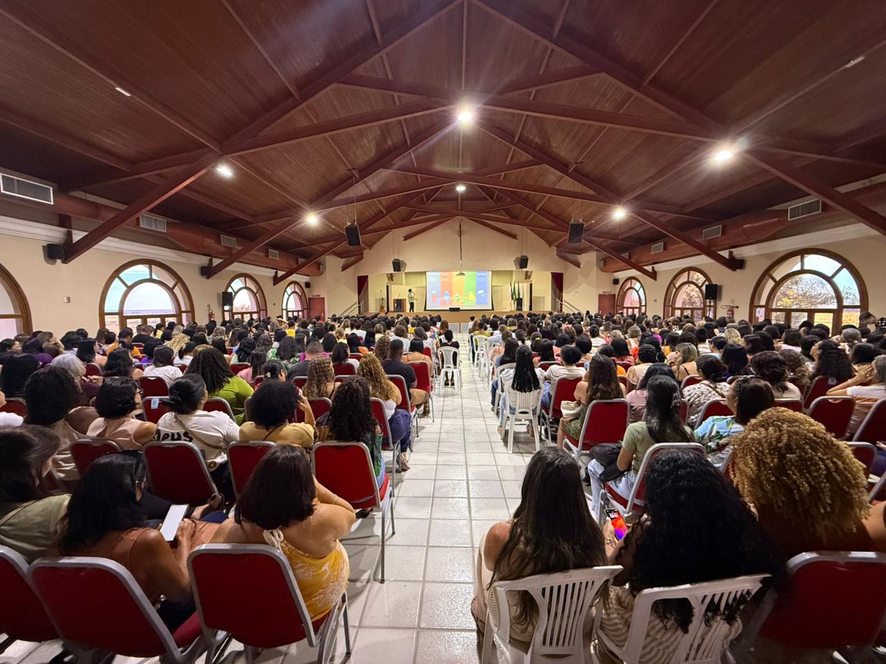 JORNADA PEDAGÓGICA 2026 REÚNE MAIS DE 1.300 PROFISSIONAIS DA EDUCAÇÃO EM SÃO MATEUS