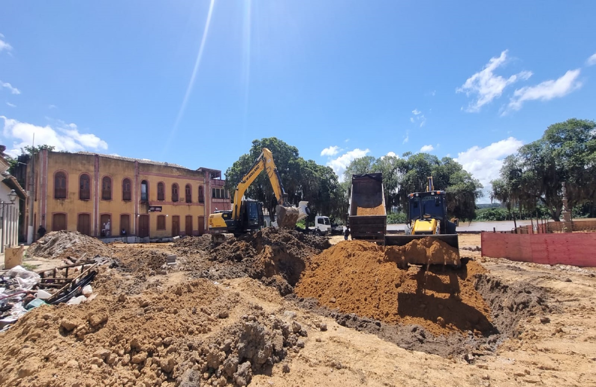 OBRAS DE REQUALIFICAÇÃO URBANA, NO SÍTIO HISTÓRICO PORTO, SEGUEM A TODO VAPOR: LADEIRA SÃO GONÇALO VAI RECEBER DRENAGEM