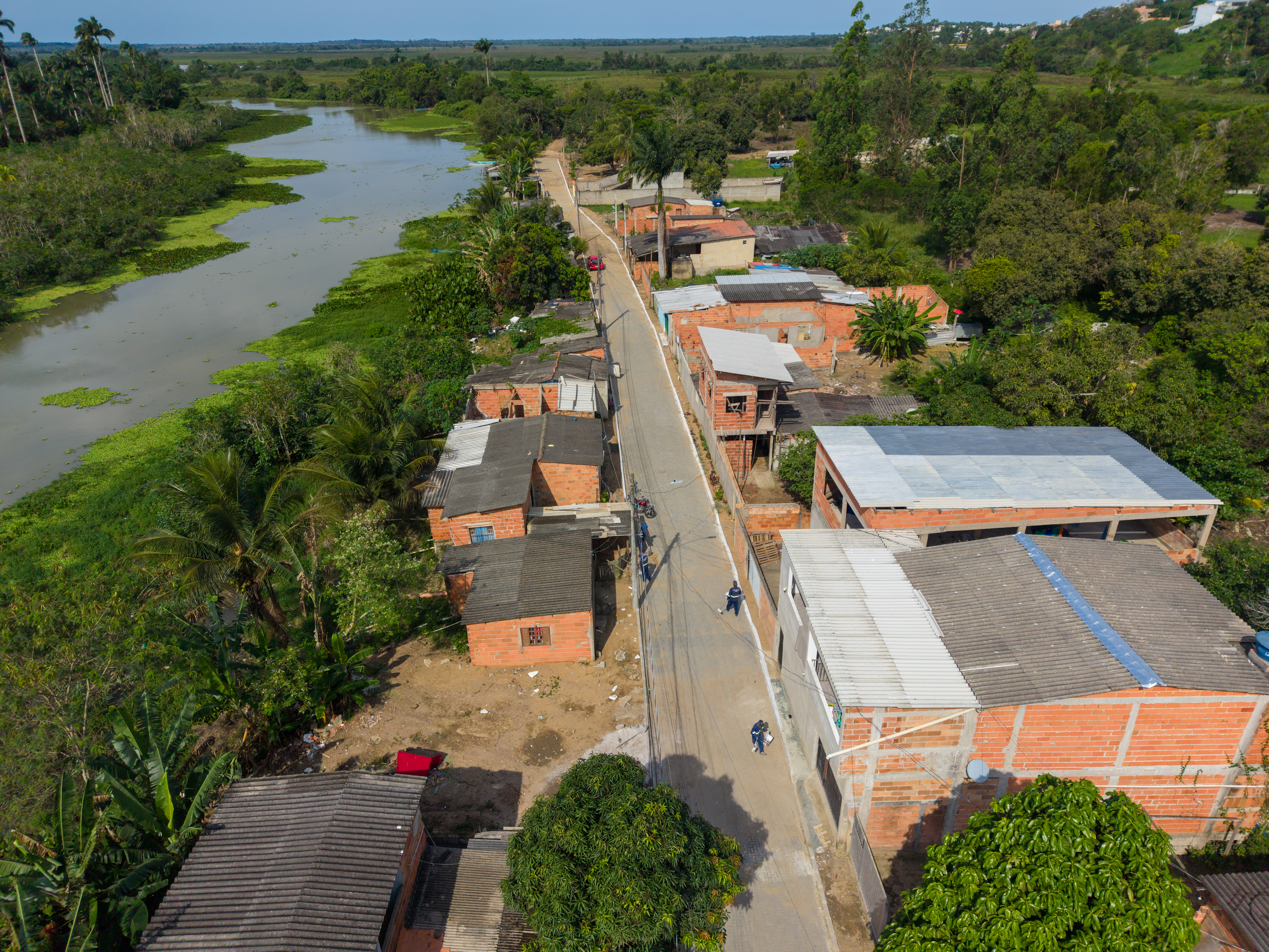 PREFEITURA DE SÃO MATEUS CONCLUI CALÇAMENTO DA RUA 7 DE SETEMBRO 